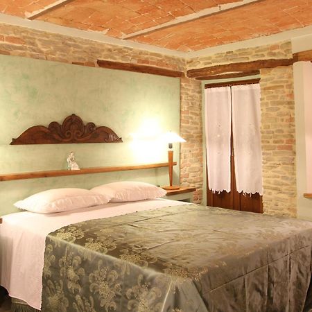 Agriturismo Ercolana Neviglie Ruang foto