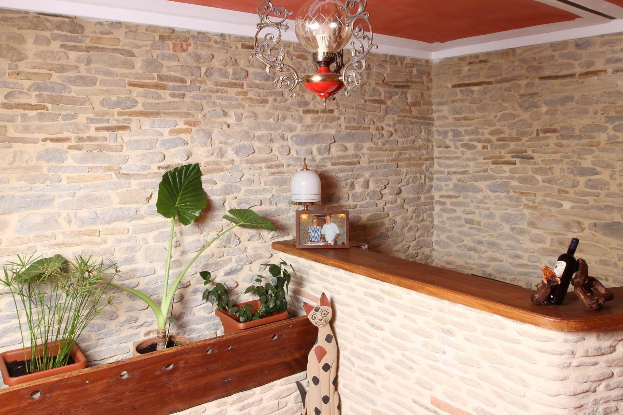 Agriturismo Ercolana Neviglie Bagian luar foto